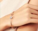 Double Hand love Bracelet Color Rose Gold