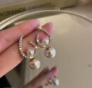 Elegant Zircon Pearl Stone Earrings Material Alloy  for girls