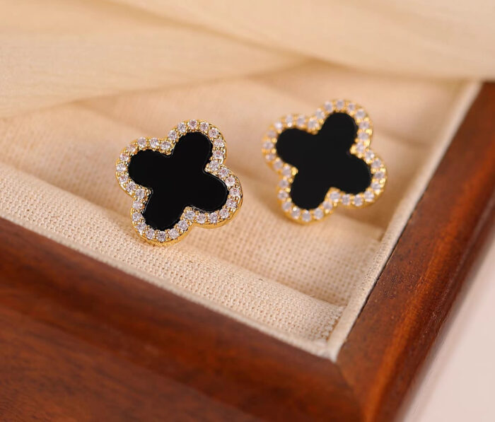 Stainless steel  Flower  zircon studs Earrings - Image 4