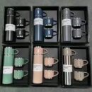 3 Cup 500 Ml Double-Layer Stainless Steel Vacuum Flask Set  (random color)