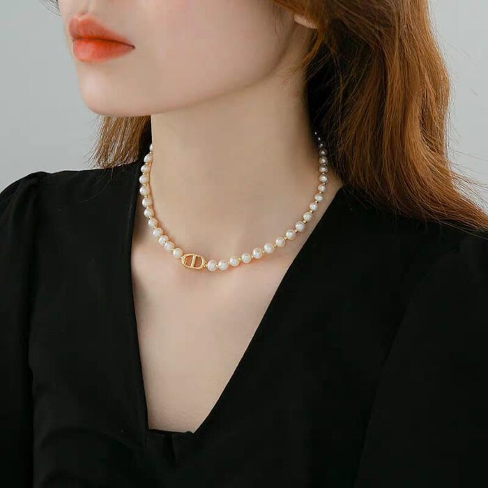 Beautiful Pearl Charm Korean Elegant Necklace  For Girls